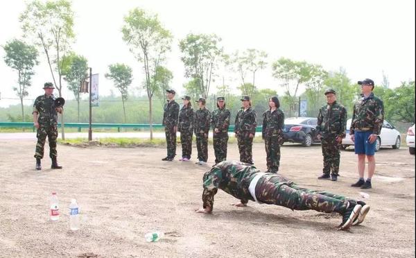 乾港集團(tuán),乾港官網(wǎng),乾港網(wǎng)絡(luò),室內(nèi)空氣凈化公司 乾港集團(tuán),乾港官網(wǎng),乾港網(wǎng)絡(luò),室內(nèi)空氣凈化公司